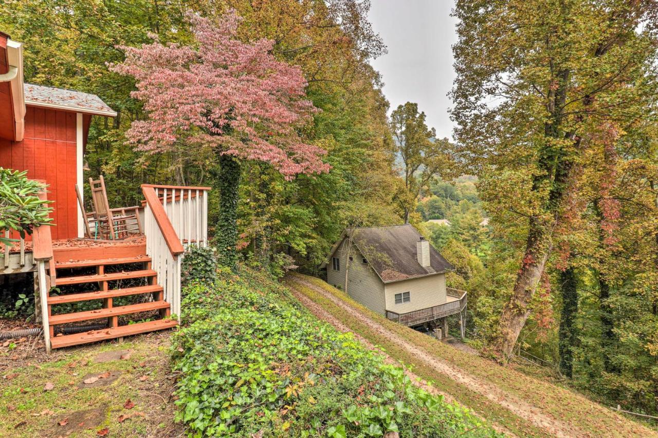 Rustic Red Cabin With Deck In Maggie Valley Club! Vila Exterior foto